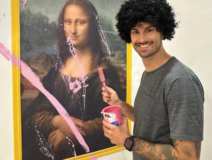 best-photo-spots-split-mona-lisa.-J9LaiP9cwh8woihD